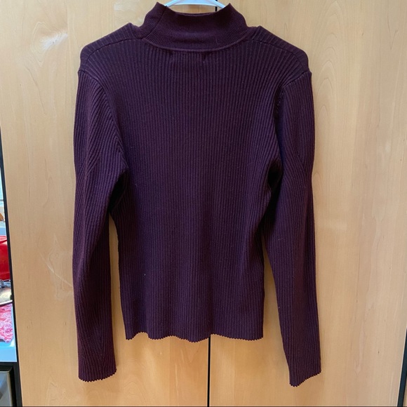 John + Jenn ribbed keyhole choker plum sweater M - Picture 4 of 9